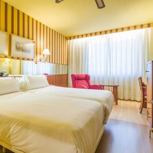Doppelzimmer für einzelne gäste Hotel ILUNION Les Corts – Spa Barcelona